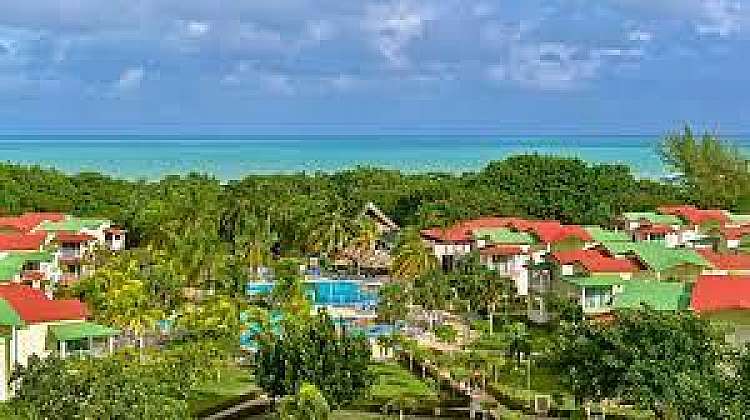 Soggiorna all'Iberostar Tainos di Varadero, euro 1840 all inclusive