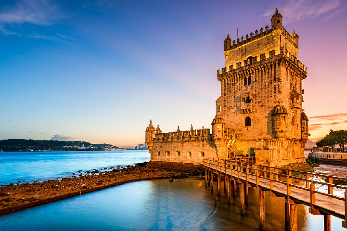 Ponte del Primo Novembre a Lisbona, volo e hotel a 359 euro