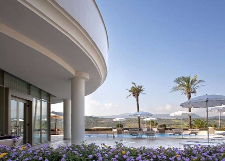THotel Lamezia, viaggio in Calabria e sconto fino al 44%