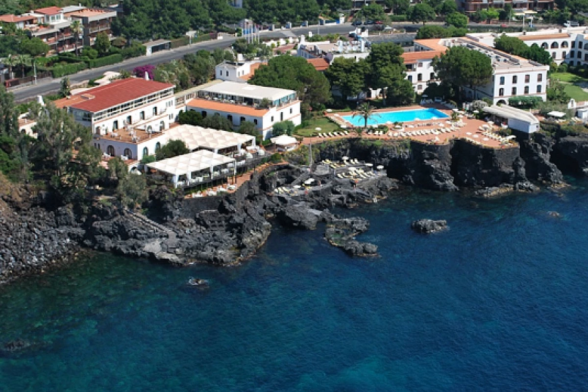 Grand Hotel Baia Verde, viaggio a Catania con sconto fino al 65%