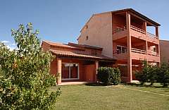 Corsica: pacchetto per 2 pax in appartamento sul mare + nave da € 375