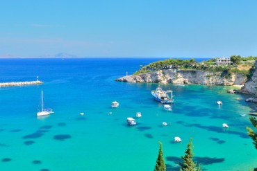 Vola in Grecia con sconto fino al 50% solo colazione