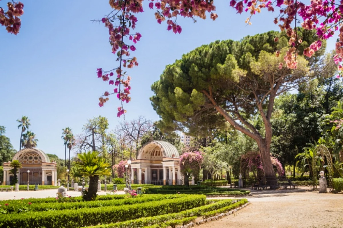 Giardini storici e Palermo medievale: luci e siti UNESCO