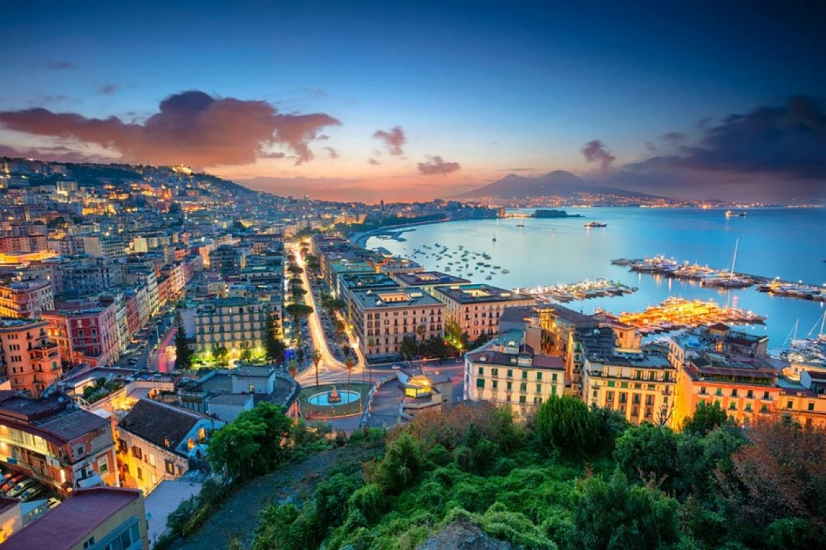 Offerte San Valentino Napoli: la città partenopea ti aspetta da soli 42 euro