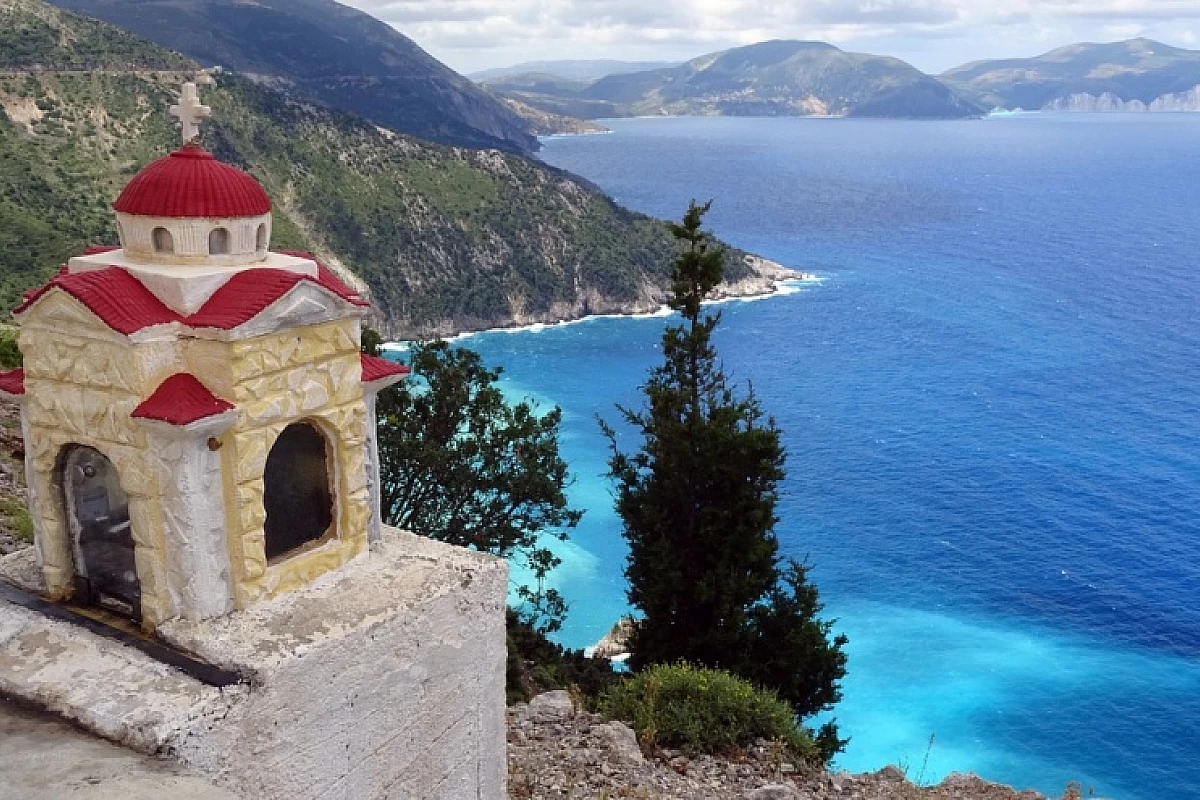 Cefalonia in libertà: spiagge stupende da scoprire ogni giorno