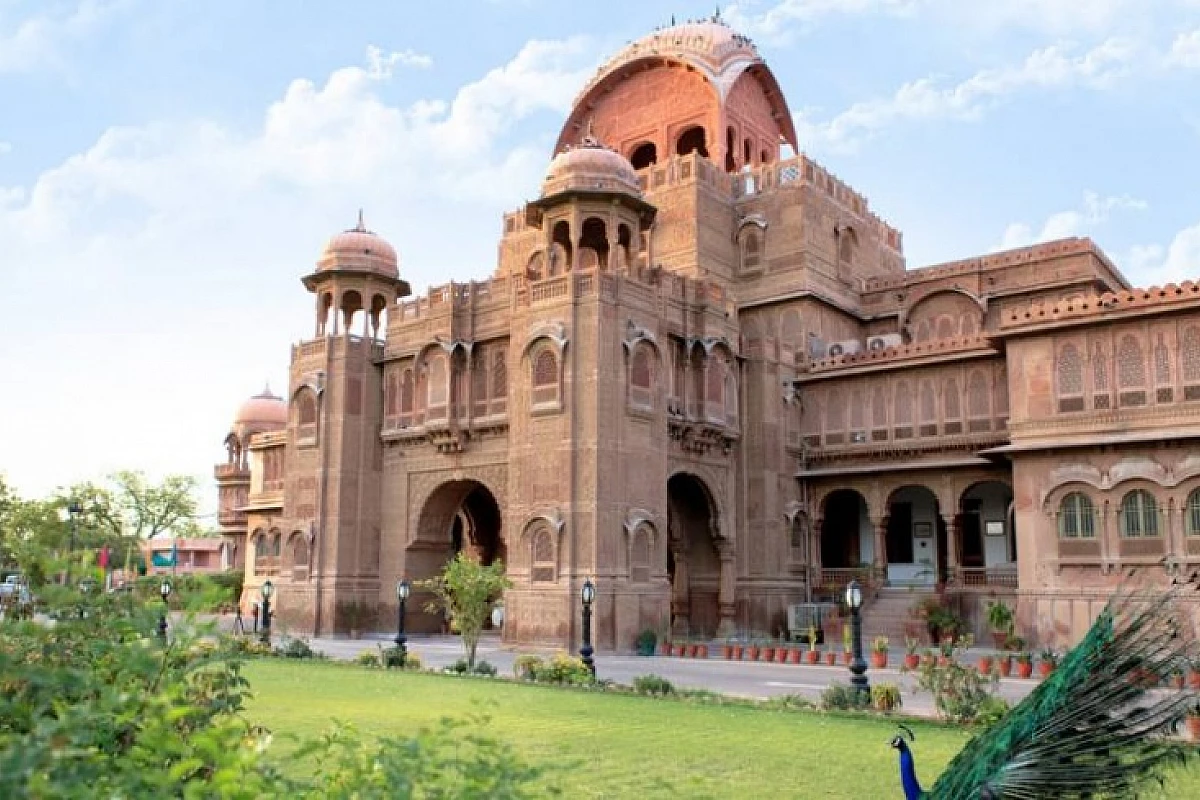 India: Tour Classico di 14 giorni del Rajasthan ed Agra