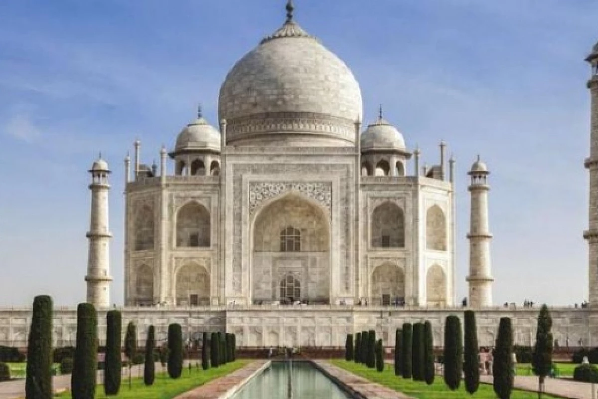 Tour alla scoperta dell'India quota € 732 volo su richiesta