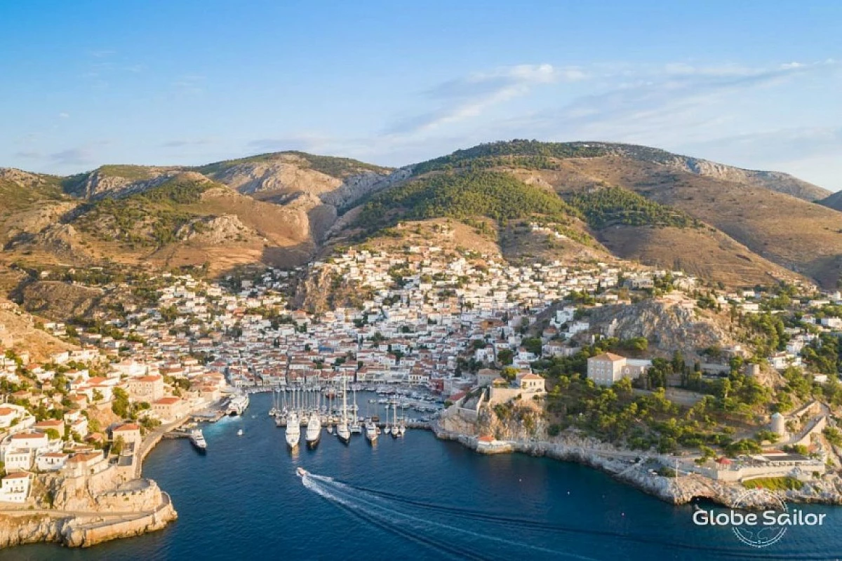 Una crociera da sogno tra le isole del Mar Egeo: da 925 euro