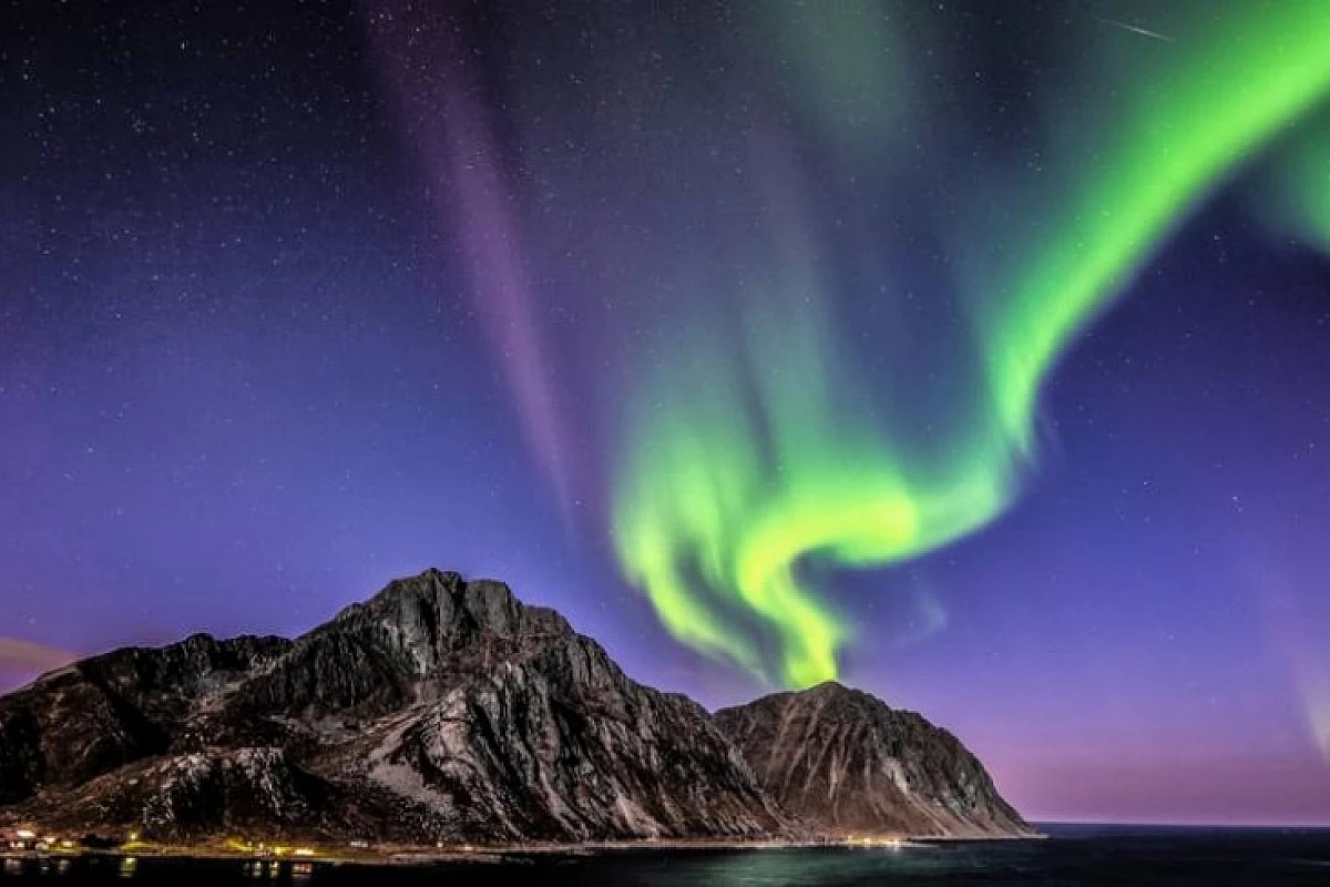 Festeggia Capodanno in Rorbu a Caccia di Aurore Boreali alle Lofoten