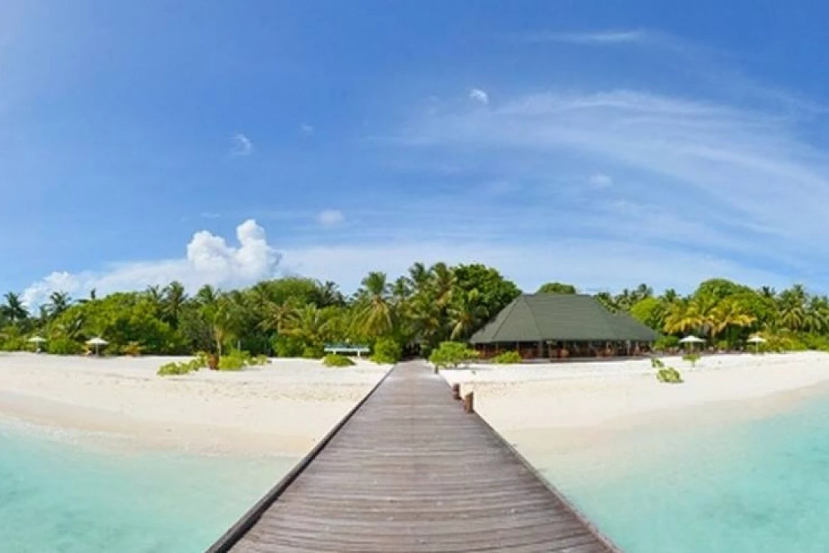 Spiagge borotalco all' Holiday Island Resort 4 stelle Atollo di Ari