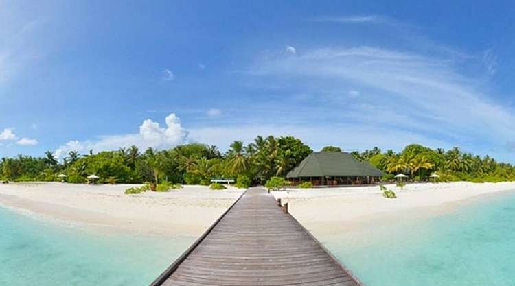 Spiagge borotalco all' Holiday Island Resort 4 stelle Atollo di Ari