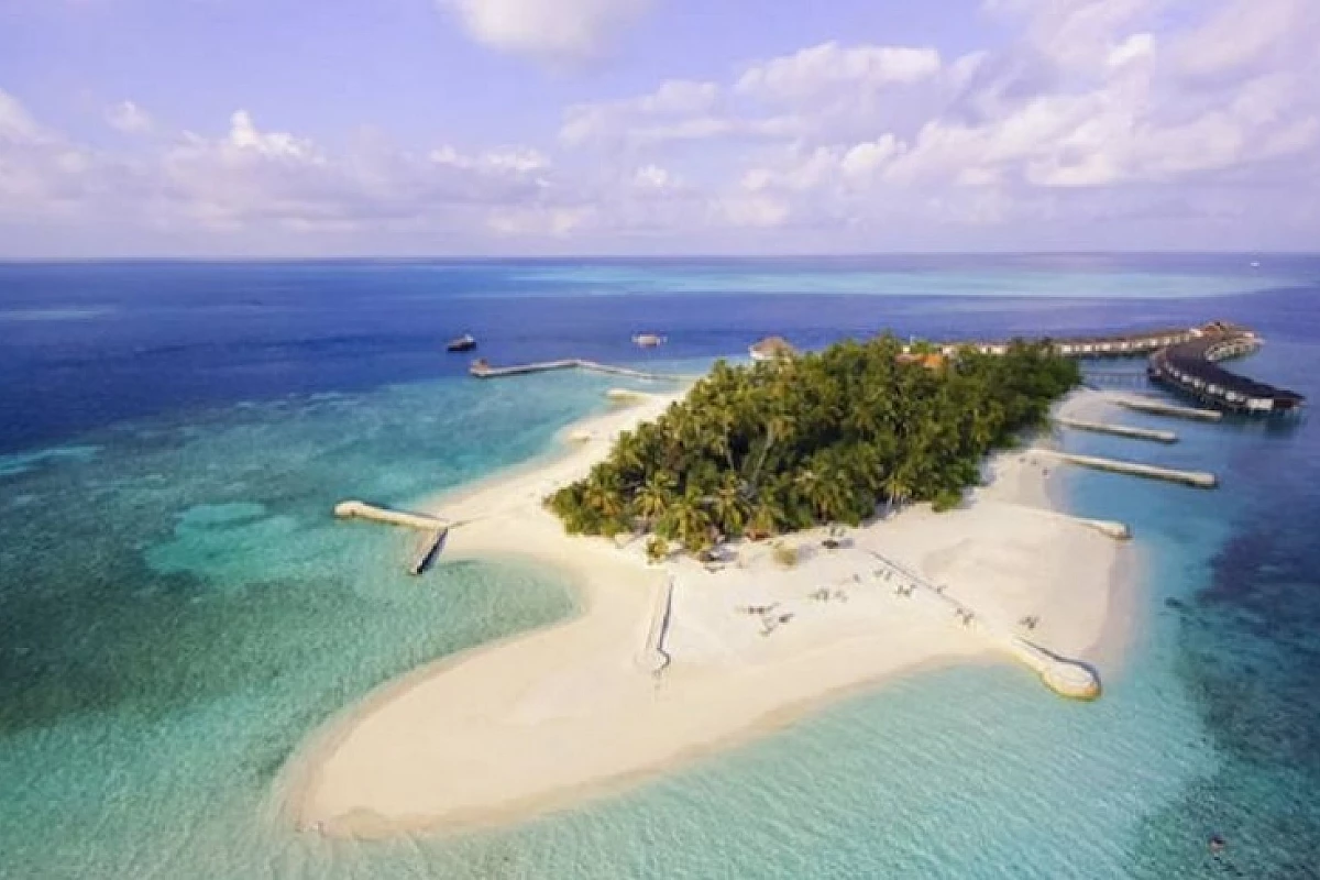 Scopri il Seaclub Dhiggiri Resort Tutto Incluso nell'Atollo di Felidhu