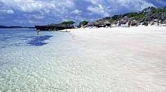 Yoga in KENYA sulle spiagge bianche dell'Oceano Indiano