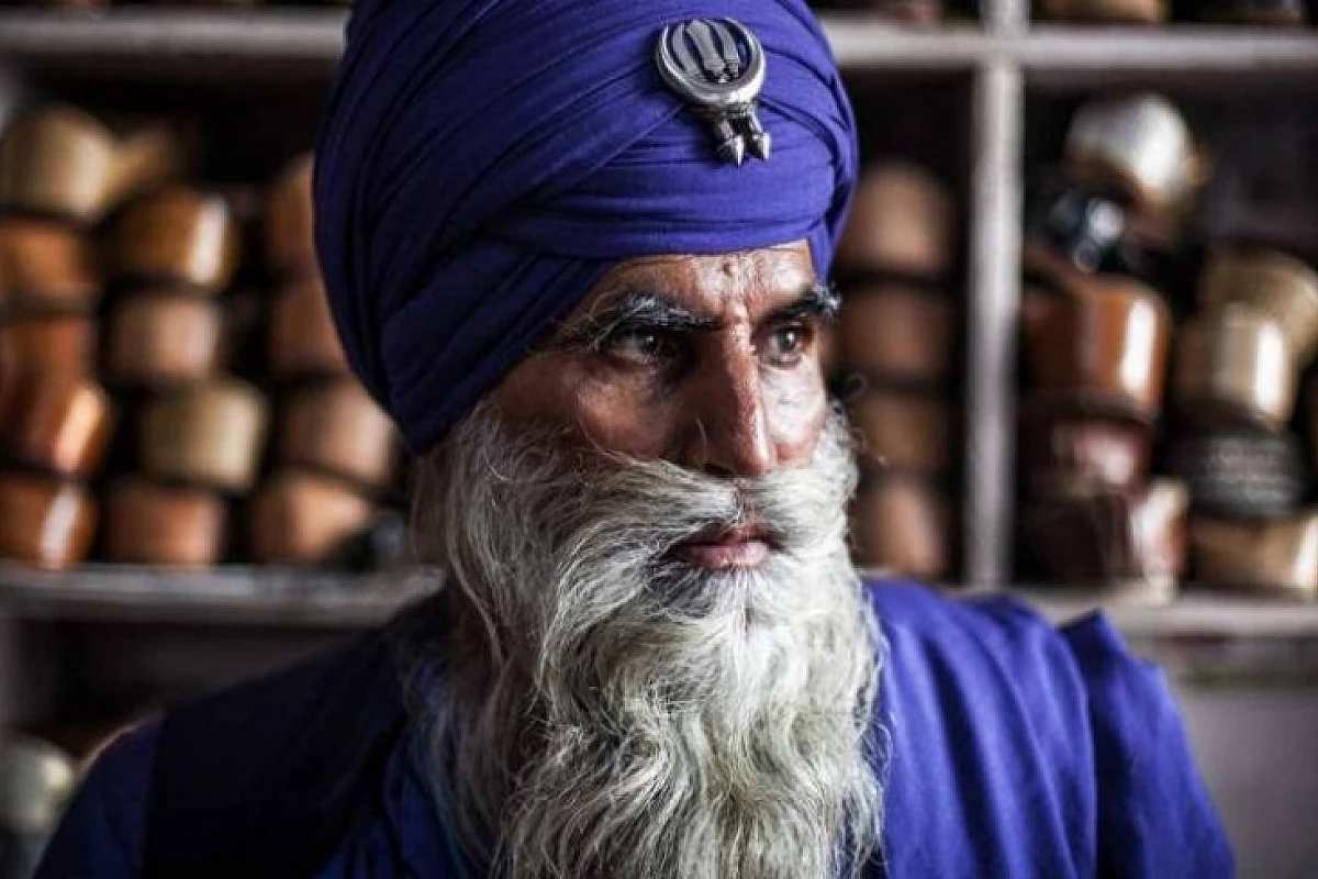 INDIA: Holla Molla il grande raduno  sacro dei Sikh / 2 -13 marzo 2020