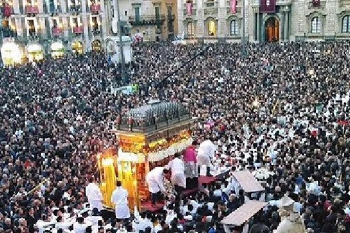 Festa di Sant'Agata in Sicilia con il tour Sicilian Secrets 8 giorni