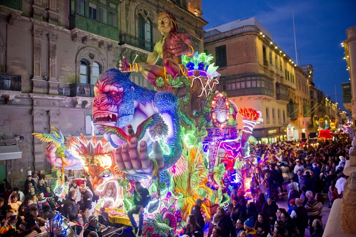 Vieni a vivere il COLORATISSIMO CARNEVALE di MALTA!!  Volo INCLUSO!!