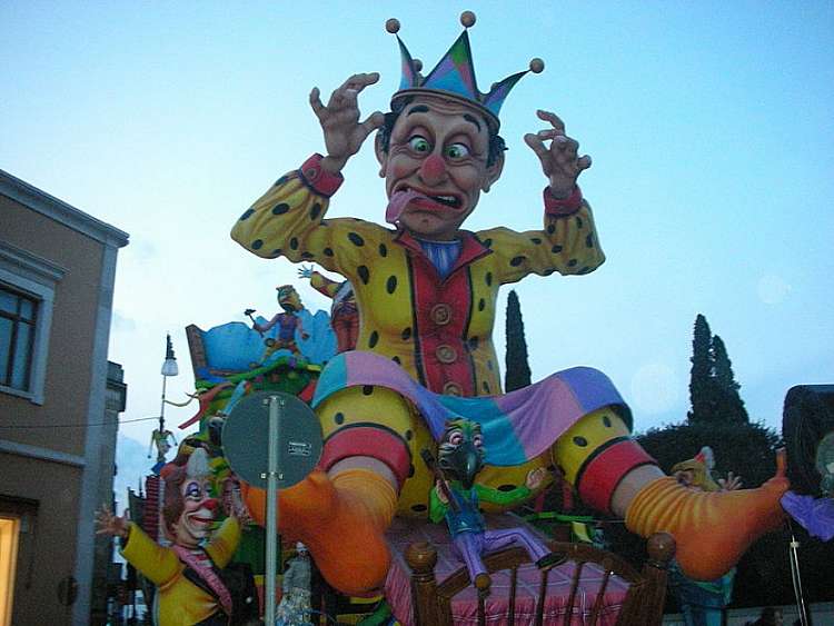 Carnevale di Putignano 2020 - offerta da non perdere SPECIALE GRUPPI