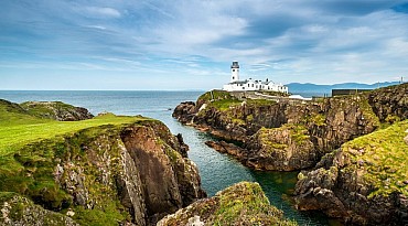 Tour organizzato delle due Irlande, i gioielli dell'isola di smeraldo mezza pensione