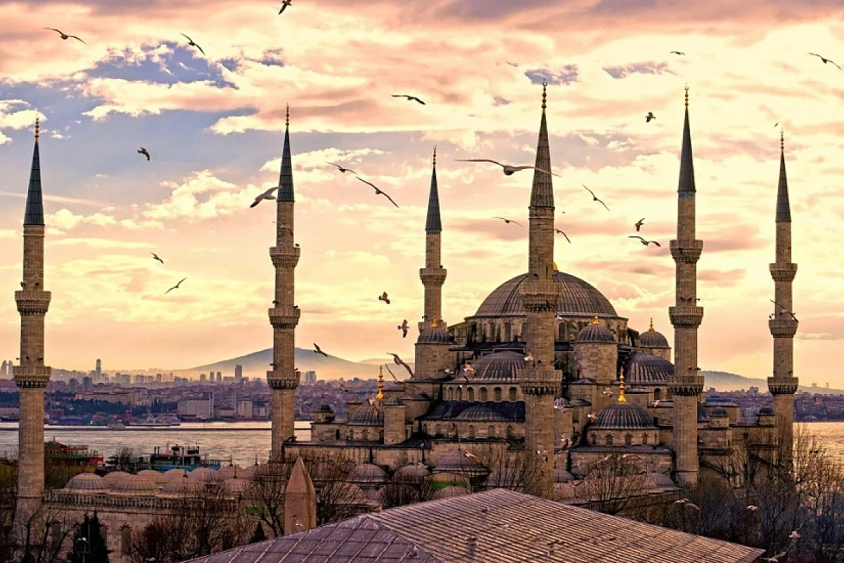 Tour classico di Istanbul, la città tra Oriente e Occidente
