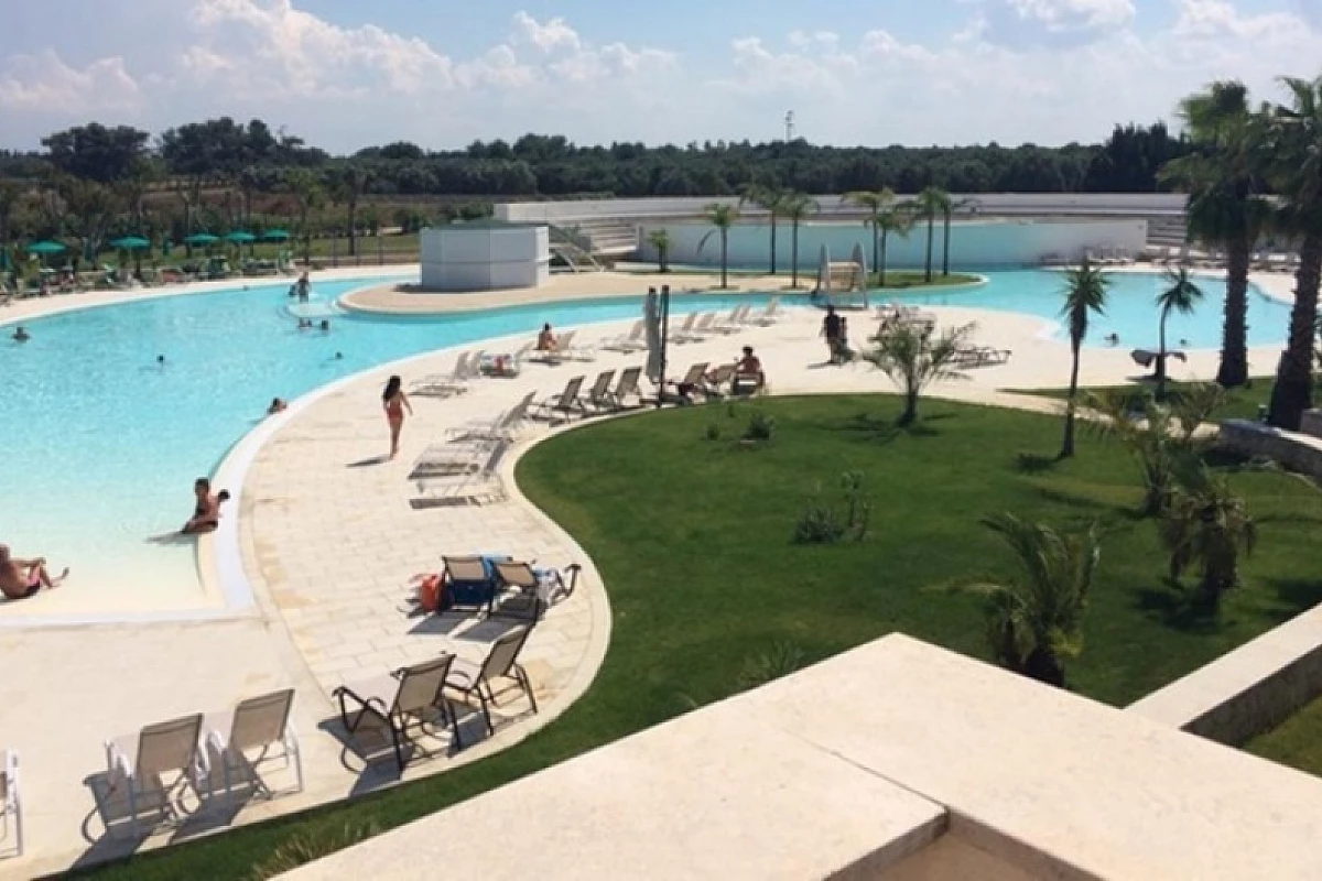 Torre dell'Orso Salento: Una vacanza a 5 stelle in un villaggio super