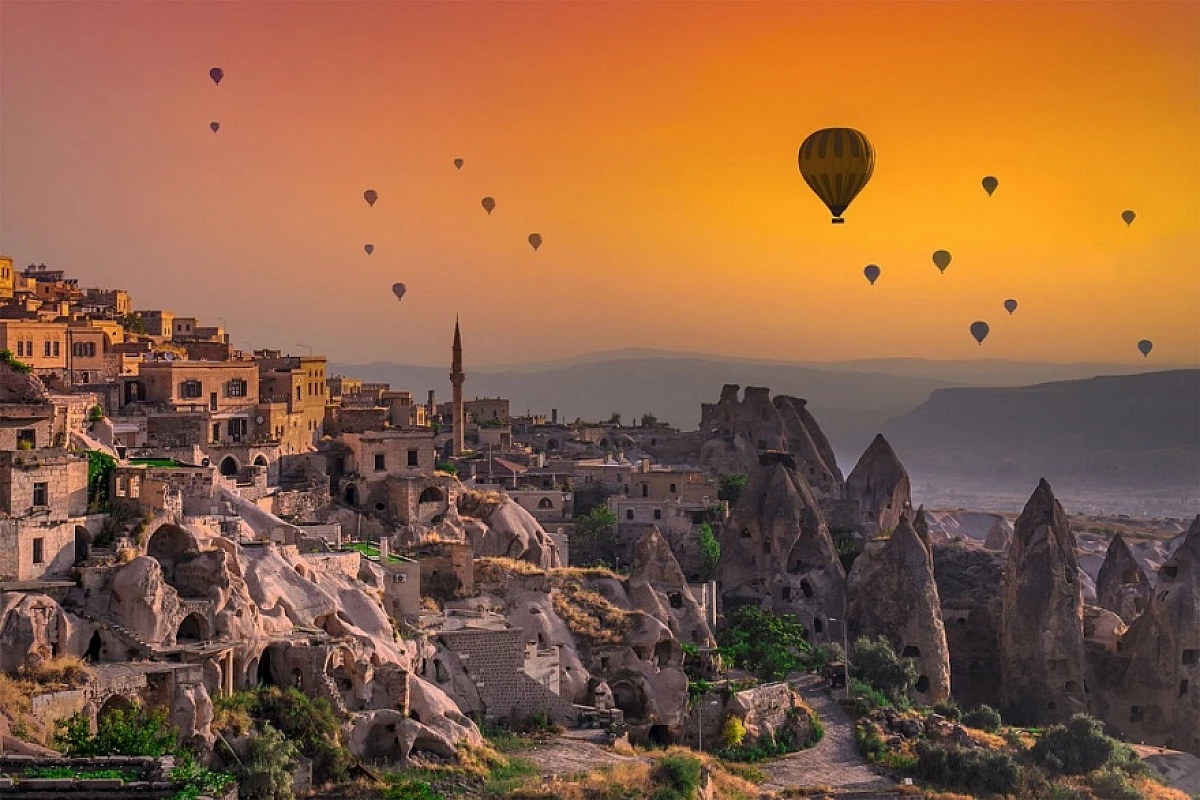 Tour delle valli della Cappadocia e di Konya, la patria dei dervisci