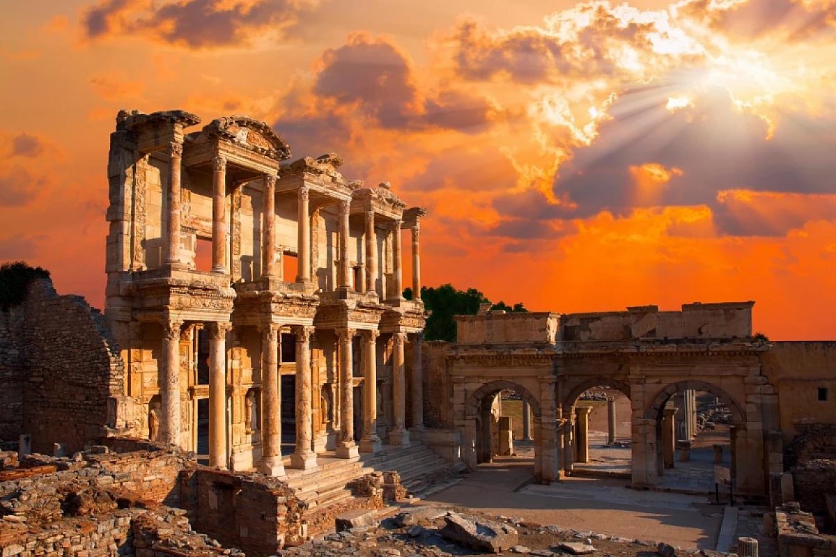 Alla scoperta dell'Asia Minore: Istanbul, Pergamo, Efeso e Mileto