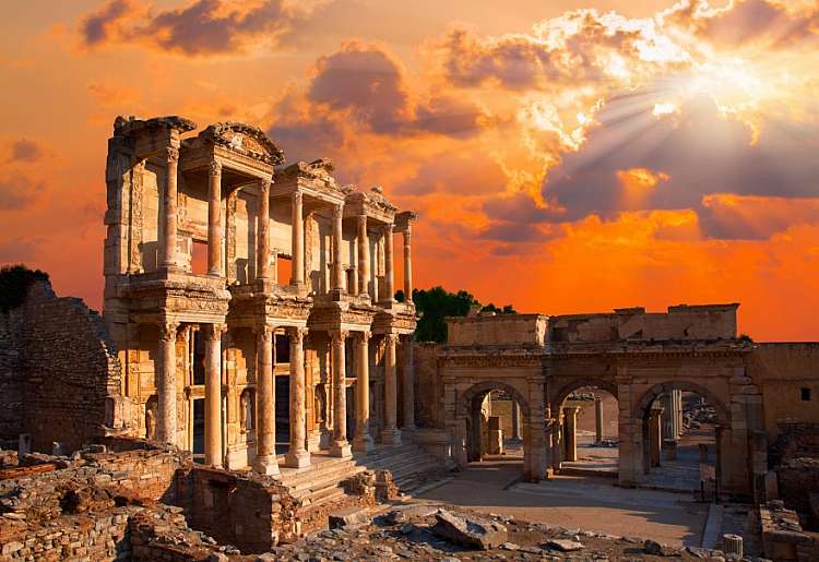 Alla scoperta dell'Asia Minore: Istanbul, Pergamo, Efeso e Mileto