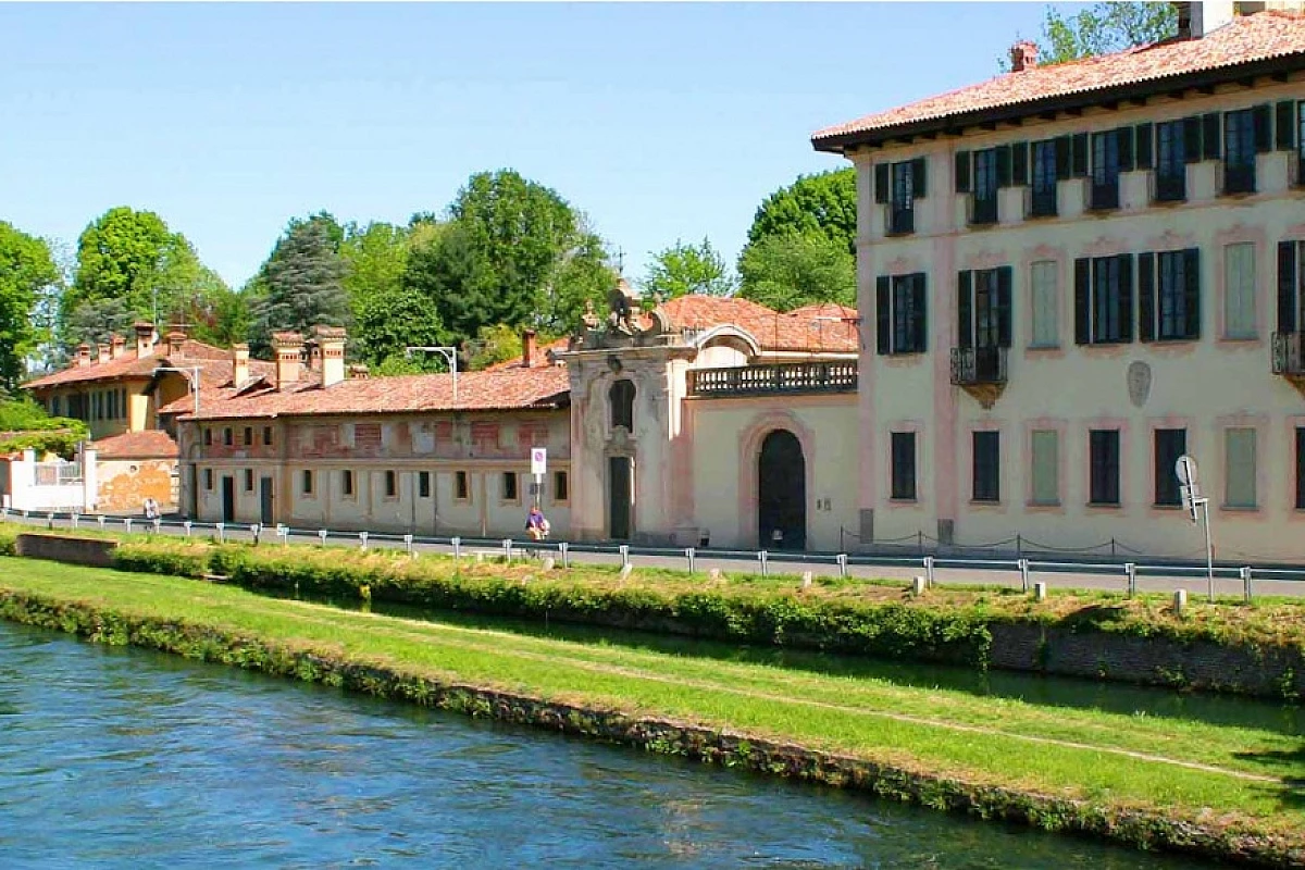 Cassinetta di Lugagnano, il borgo bagnato dal Naviglio a soli 44€!