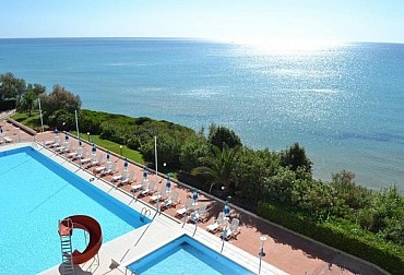 Estate Sicilia al Futura Style Helios di Noto Marina da 49 € a notte pensione completa