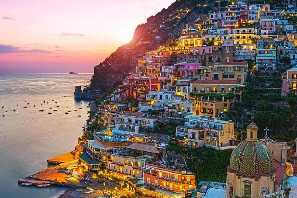 Tour di Napoli con soggiorno a Positano: un'esperienza indimenticabile