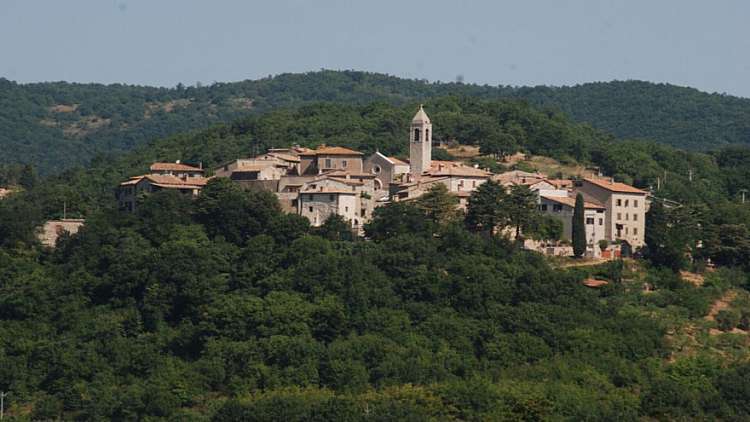 LUGNANO IN TEVERINA E MONTECCHIO, TRA GUSTO E ARCHEOLOGIA