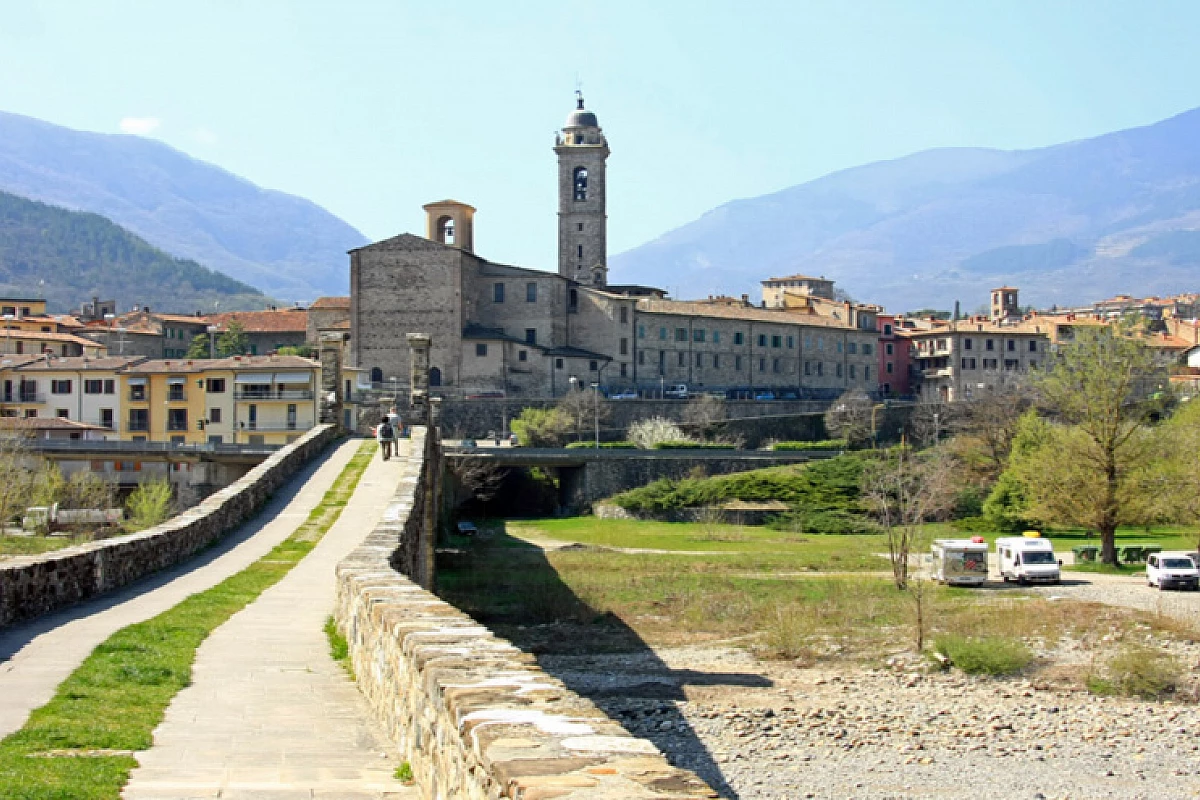 ALLA SCOPERTA DI BOBBIO, IL BORGO PIU' BELLO D'ITALIA DEL 2019!