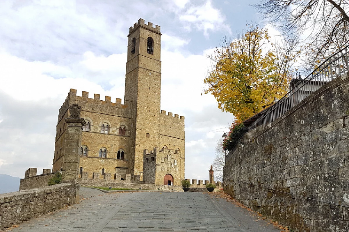 POPPI,  ARTIGIANATO E SAPORI NEL TOSCANO DEL CASENTINO!