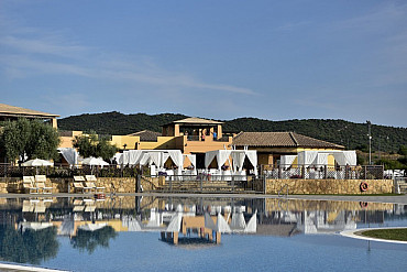 Sardegna - Budoni - Villaggio 4**** in pensione completa a -40%