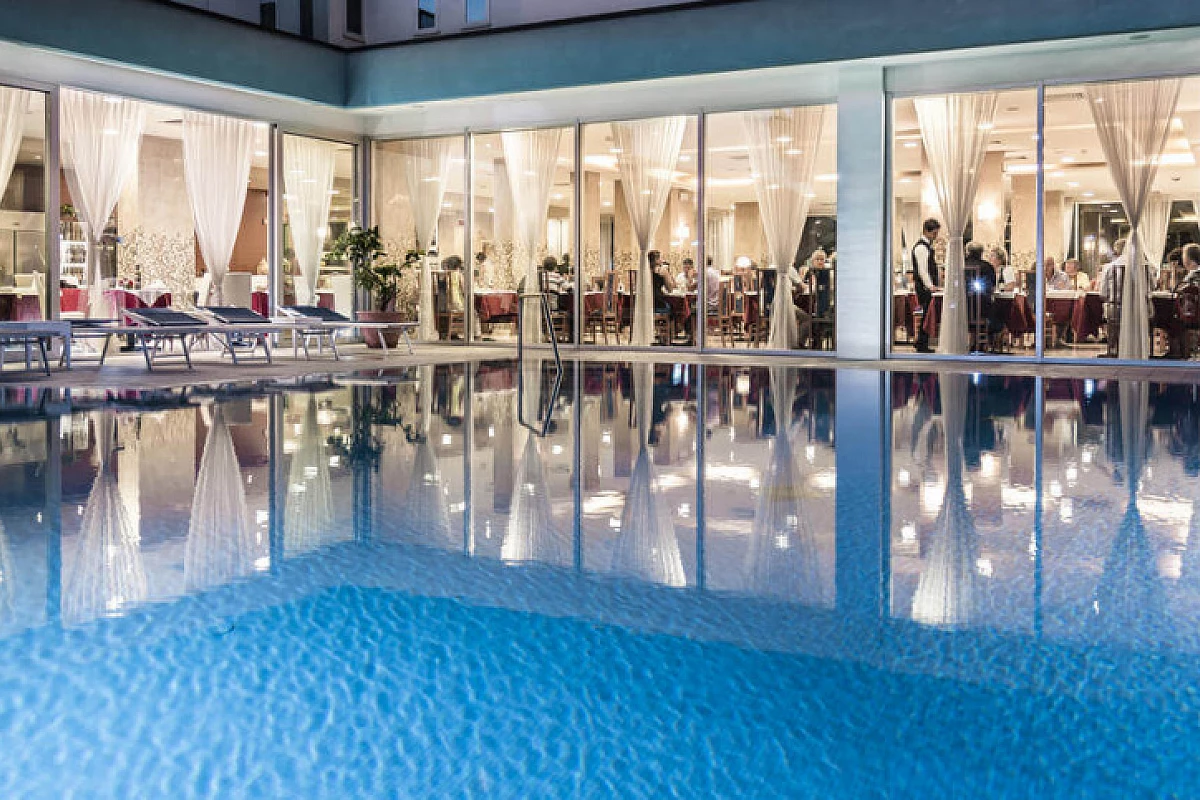 Hotel PI **** soggiorno mare di Bibione (Veneto) 600 mt spiaggia