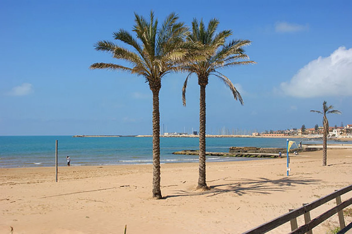 Estate a Marina di Ragusa in appartamento con volo incluso