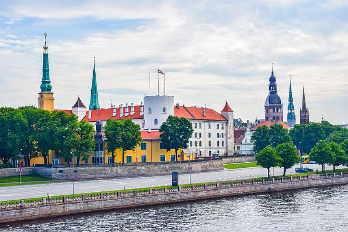 LETTONIA, LITUANIA, ESTONIA: TOUR TERRE DEL BALTICO