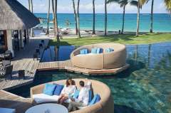 SEYCHELLES: CONSTANCE EPHELIA RESORT – MEZZA PENSIONE