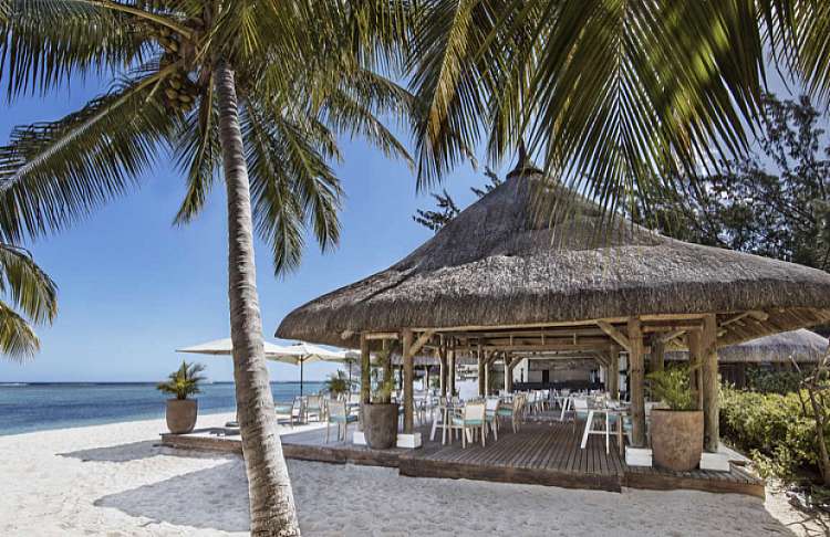 MAURITIUS: HOTEL LUX* LE MORNE RESORT – BED AND BREAKFAST