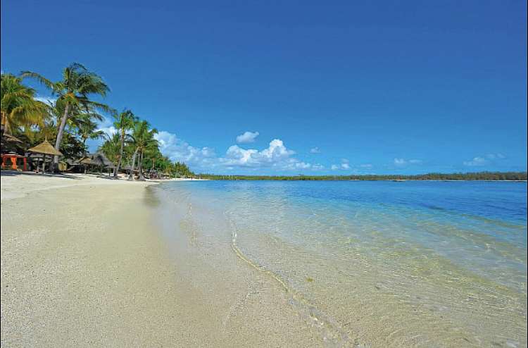 MAURITIUS: HOTEL CONSTANCE PRINCE MAURICE – BED AND BREAKFAST
