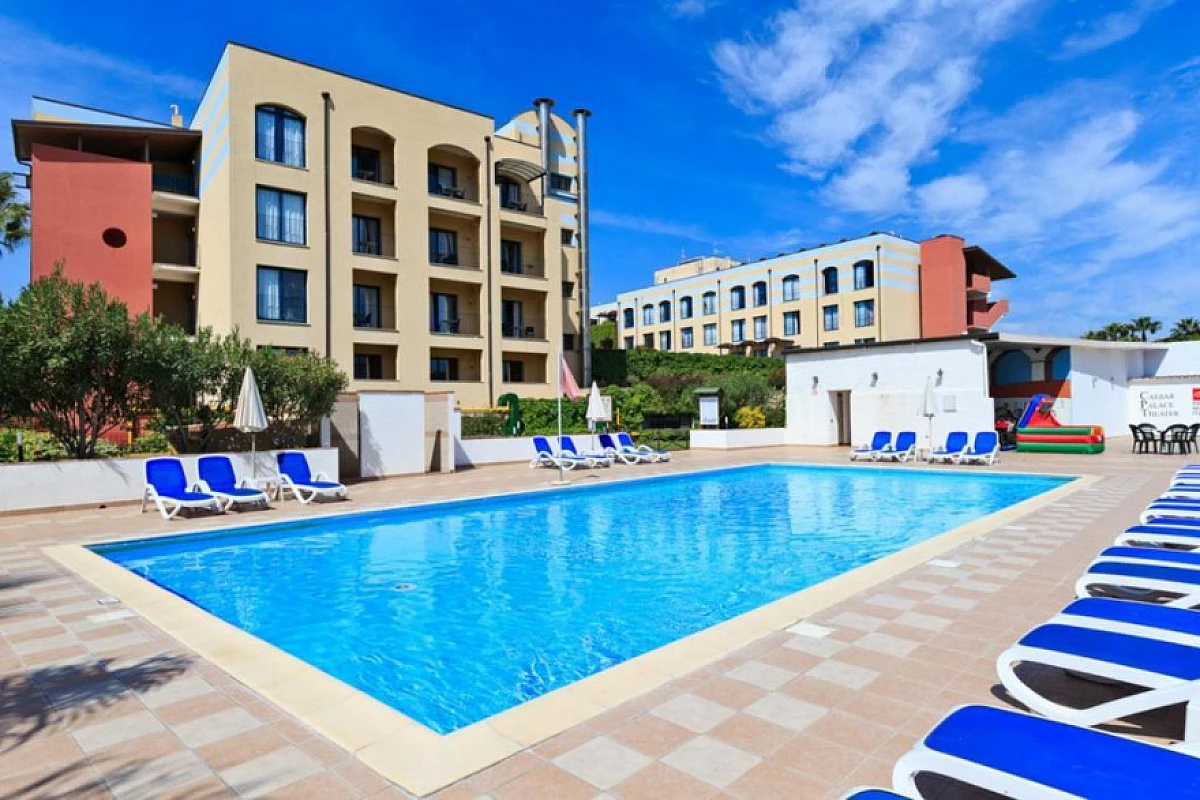 AGOSTO IN SICILIA A GIARDINI NAXOS HOTEL 4 STELLE IN ALL INCLUSIVE