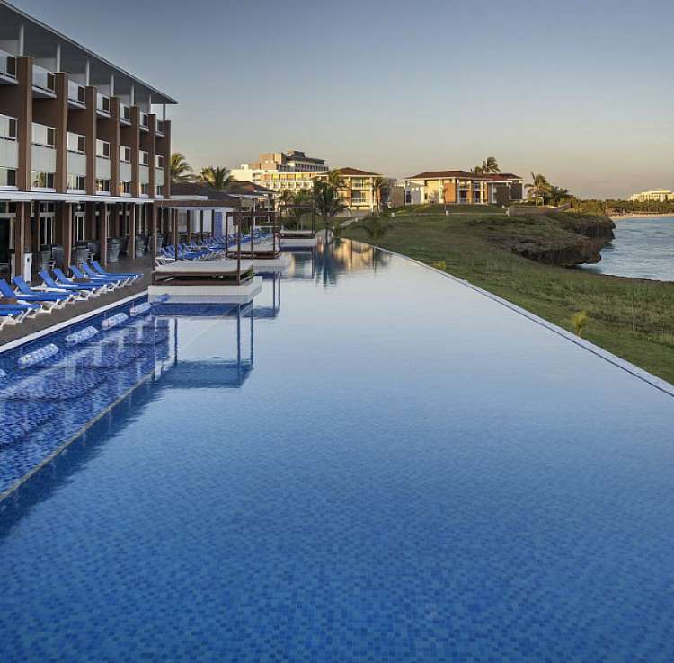 CUBA: VARADERO HOTEL SEARESORT PLAYA VISTA AZUL - ALL INCLUSIVE