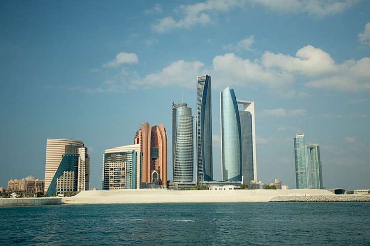 EMIRATI ARABI: TOUR DA DUBAI A ABU DHABI