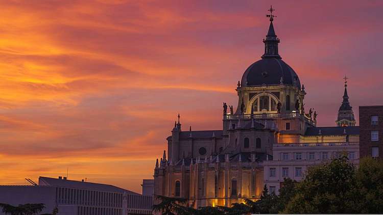 SPAGNA: MINITOUR CASTIGLIA CAPODANNO