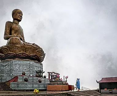 OFFERTISSIME TOUR DI GRUPPO VIETNAM,CAMBOGIA E LAOS FINO DICEMBRE 2025