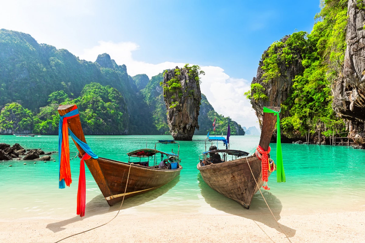 Ponte di Ognissanti a Phuket in Thailandia a soli 999 euro