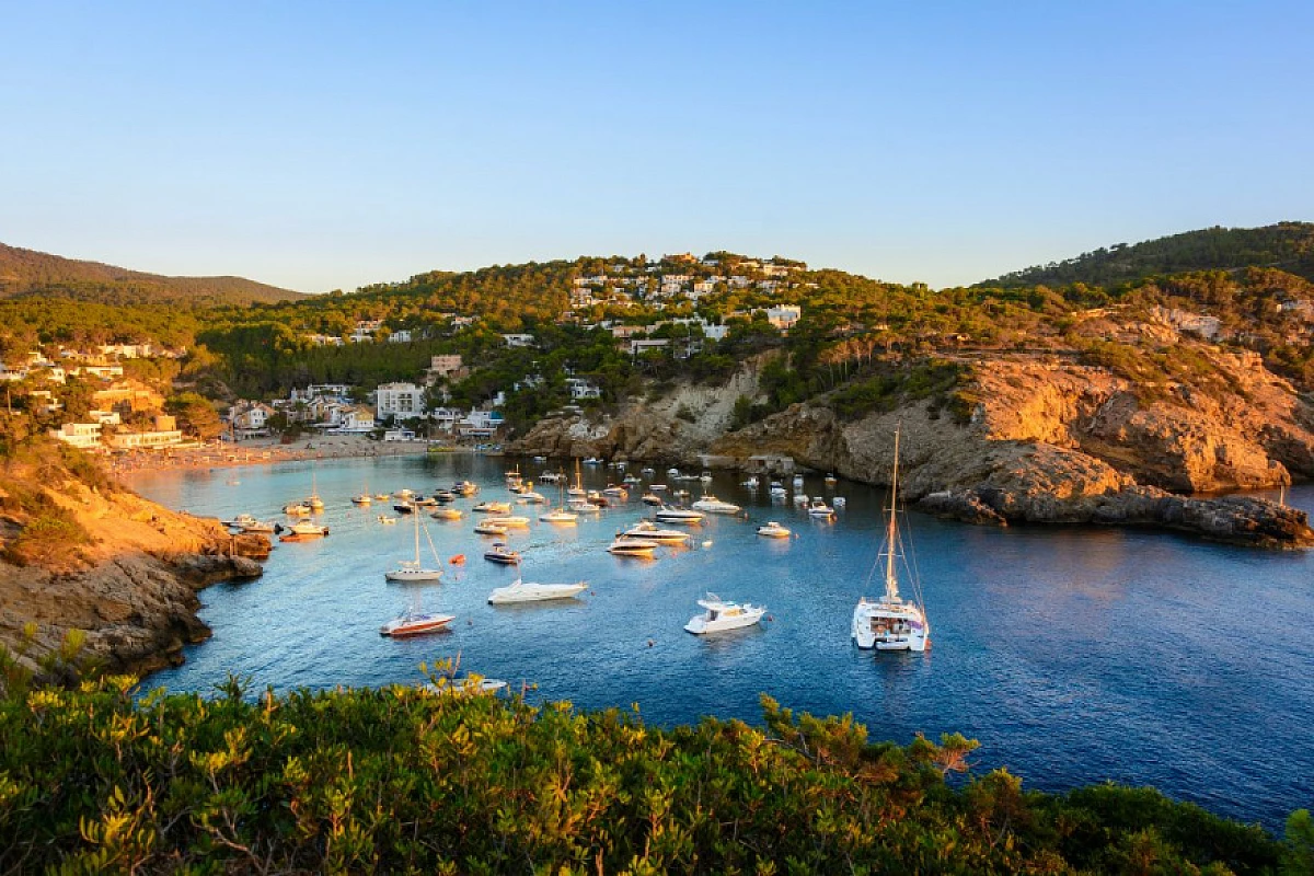 Gennaio a Ibiza a meno di €500 con  HOTEL e VOLO INCLUSO