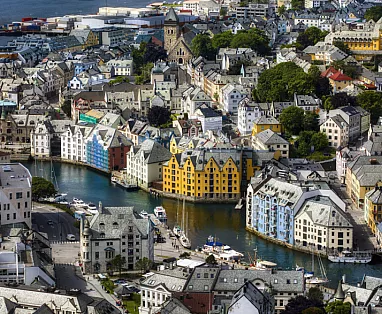 SCANDINAVIA E BALTICO: tour incredibile di 16 giorni a soli 3480€!