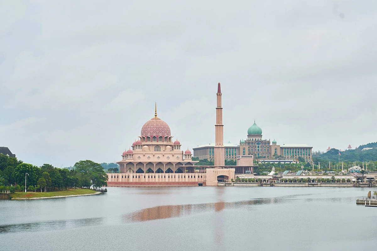 MALESIA: TOUR CLASSICAL MALAYSIA