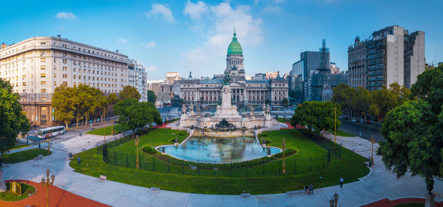 ARGENTINA CLASSICA 2025: BUENOS AIRES - USHUAIA - EL CALAFATE - IGUAZÙ